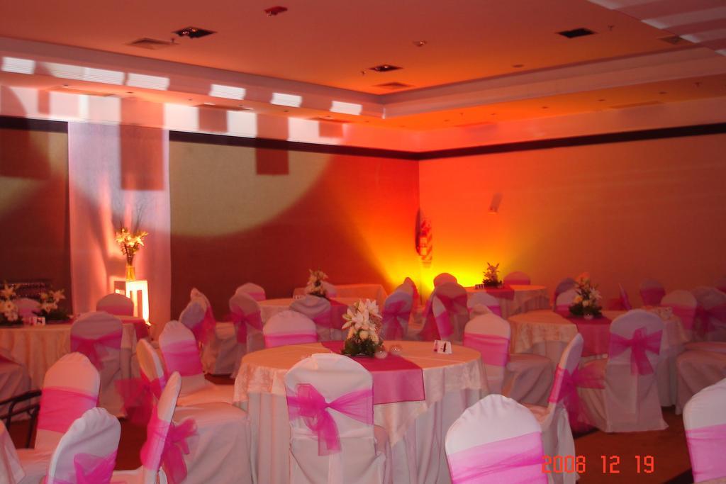 Amerian Hotel Casino Gala Ресистенсия Экстерьер фото
